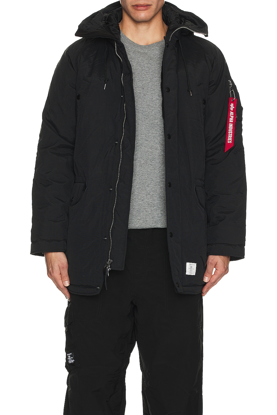 ALPHA INDUSTRIES N-3b Altitude Mod Parka in Black | REVOLVE