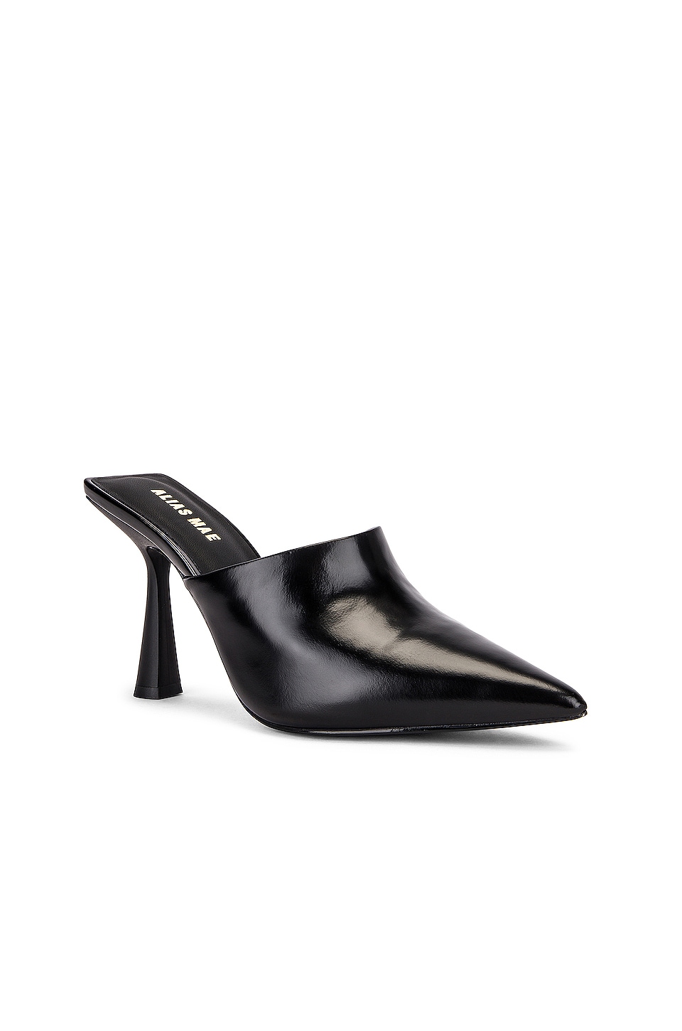 alias mae zola mule