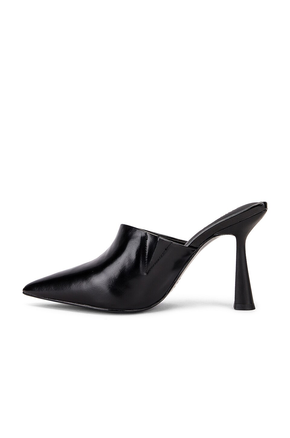 alias mae zola mule
