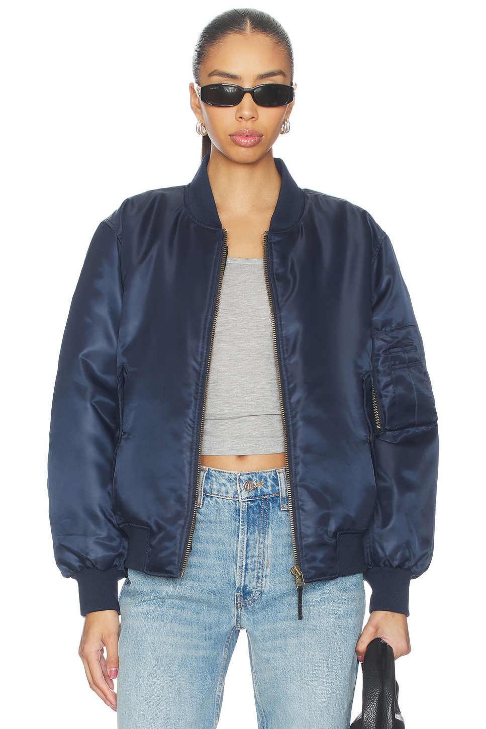 Leon Bomber