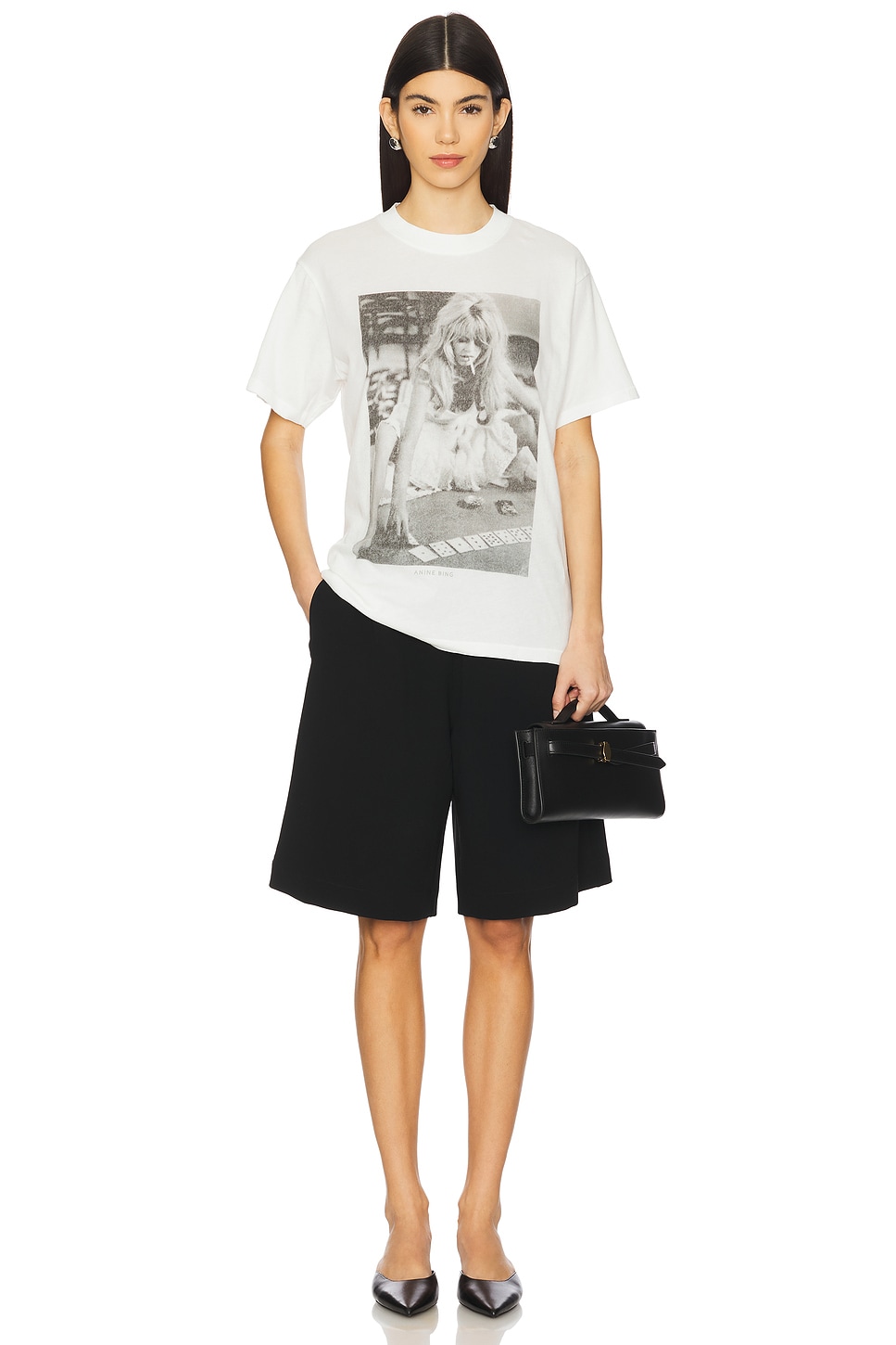 Lili Graphic Tee