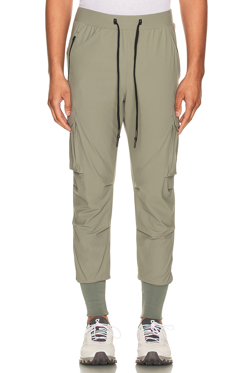 Tall Cargo Joggers – The Elevated Closet