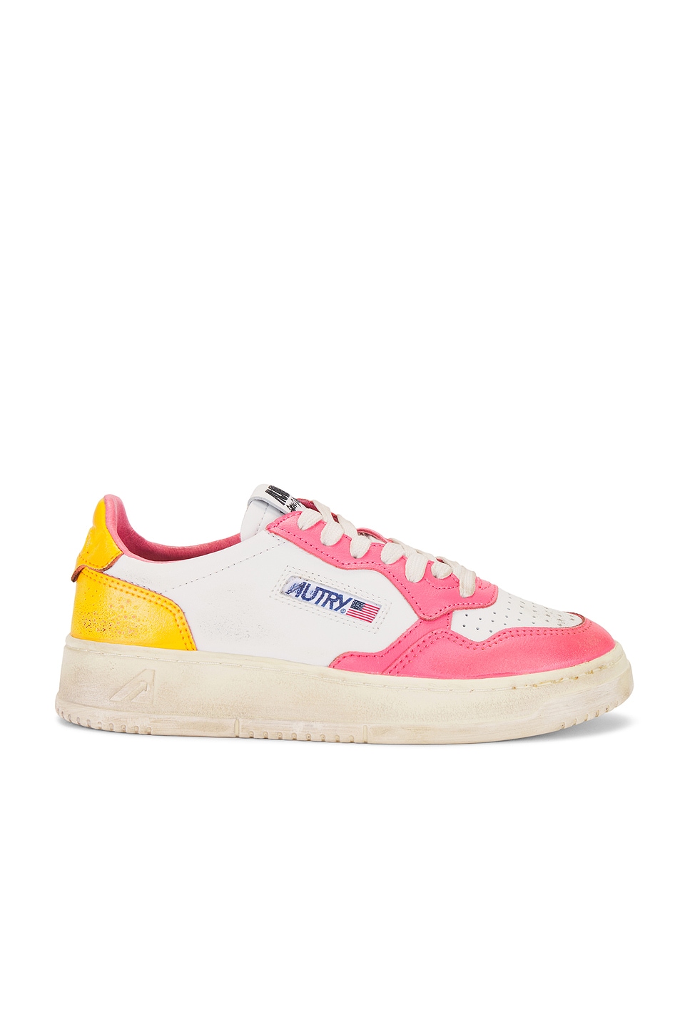スニーカー Autry Super Vintage White Trainer Autry Super Vintage Sneaker in White | REVOLVE