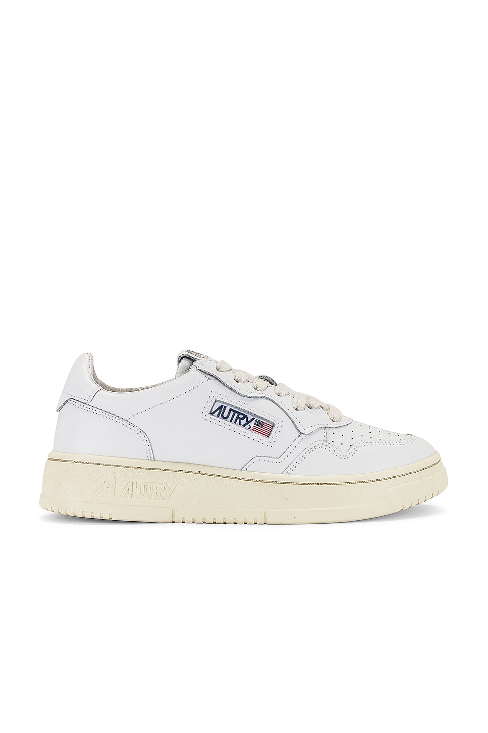 01 Low Sneaker