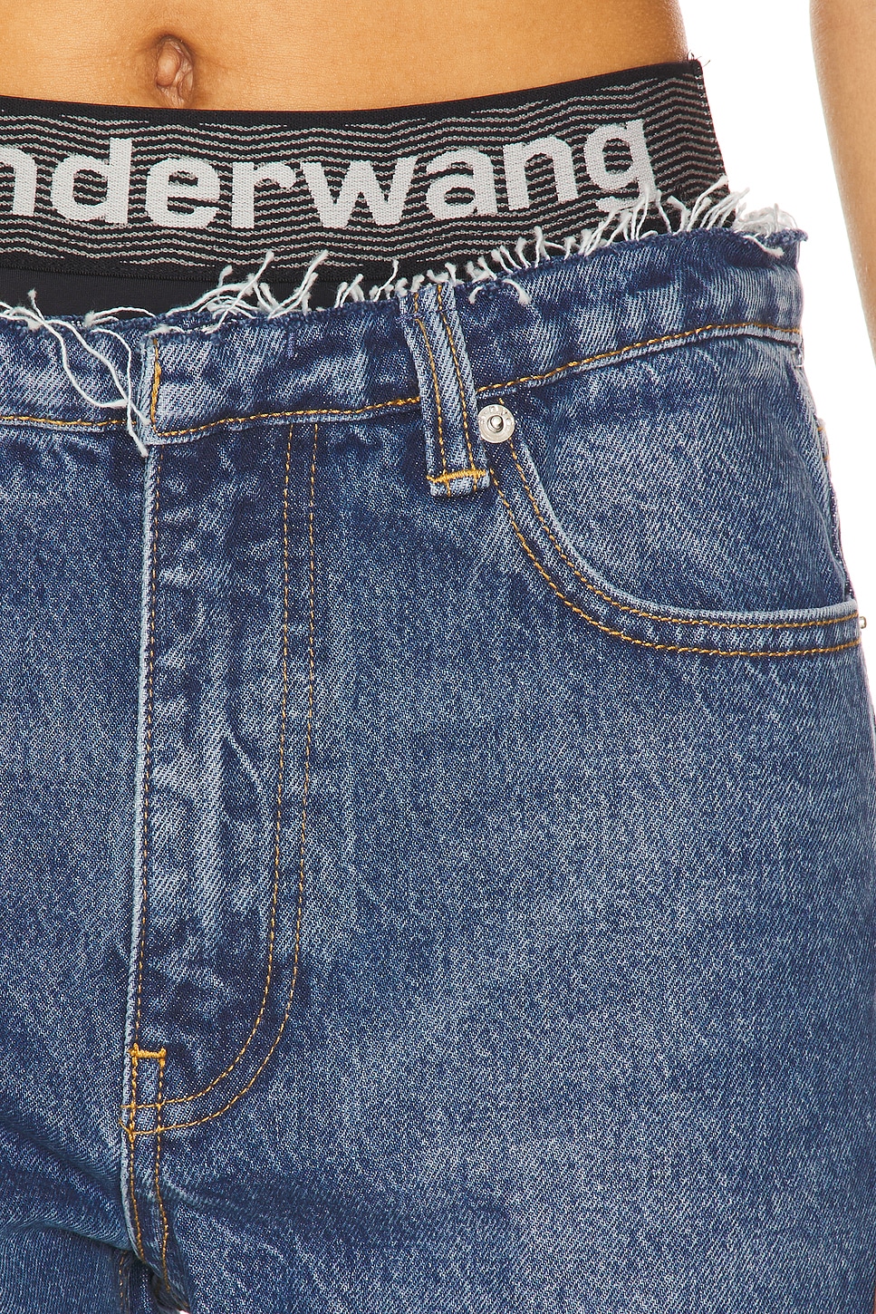 デニム・ジーパン Alexander Wang PRE-STYLED EZ JEAN W/ SPORTY UNDIE Alexander Wang Pre-Styled Ez Jean W/ Sporty Undie – BALTINI