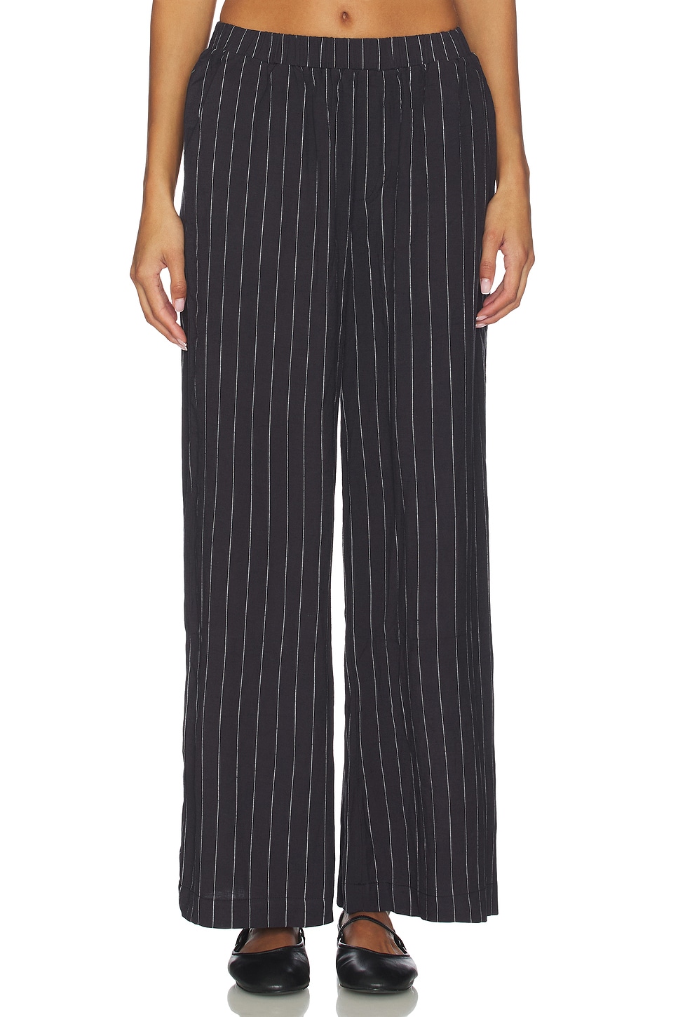 Wide Leg Pant - thumbnail 2