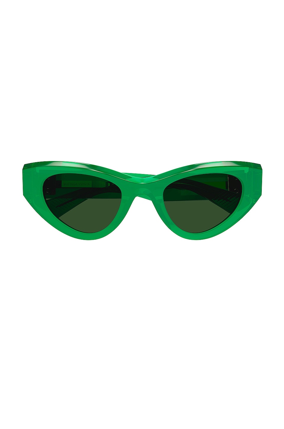 Bottega Veneta Hinge Cat Eye in Green | REVOLVE