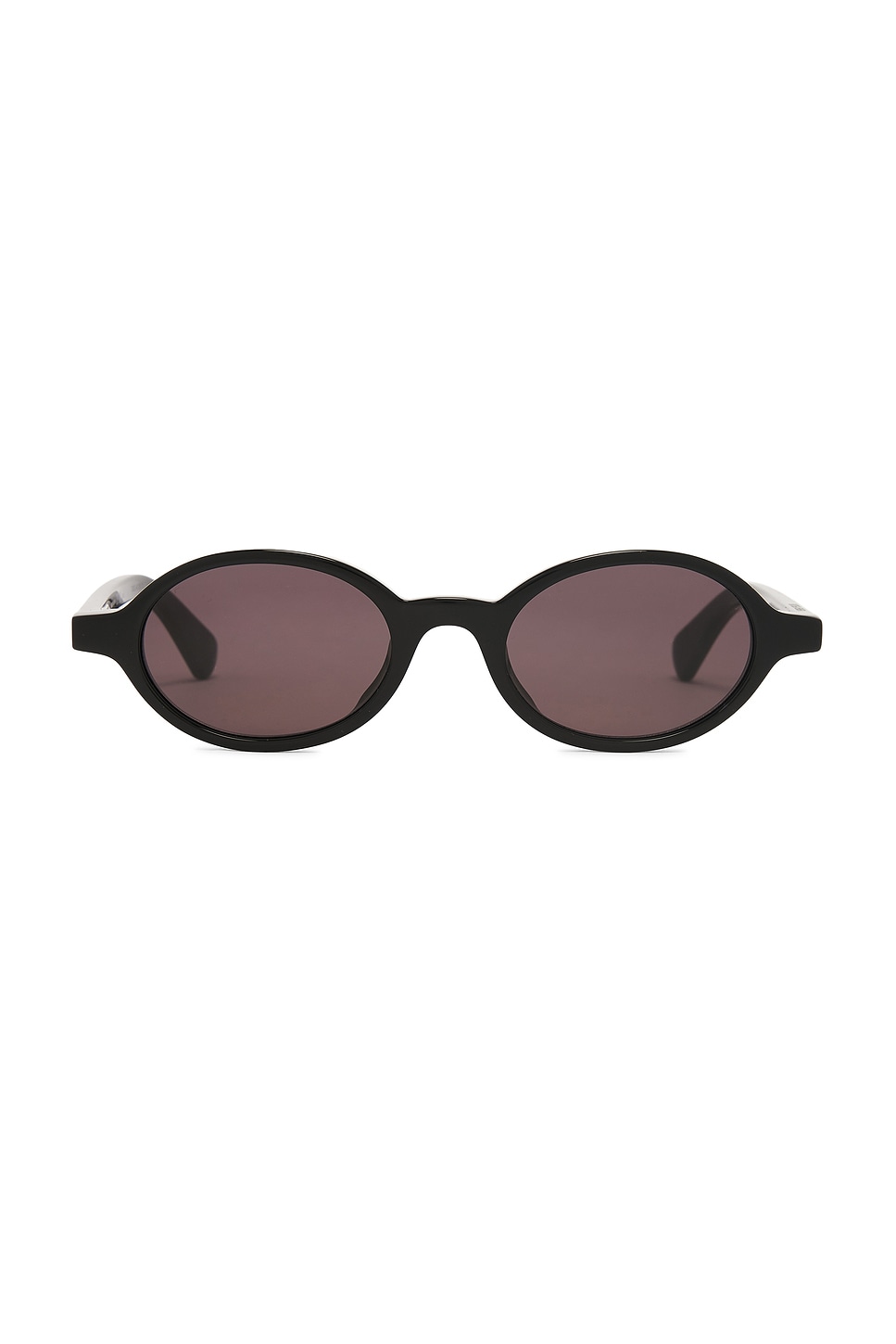 【通販激安】 Bottega REVOLVE | Grey & Black in Sunglasses Oval Veneta 小物