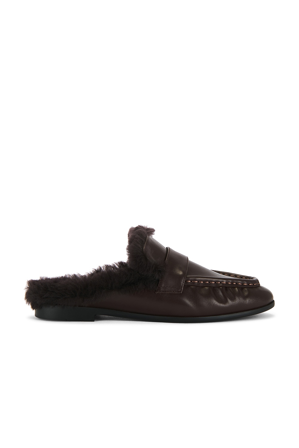 Theo Flat