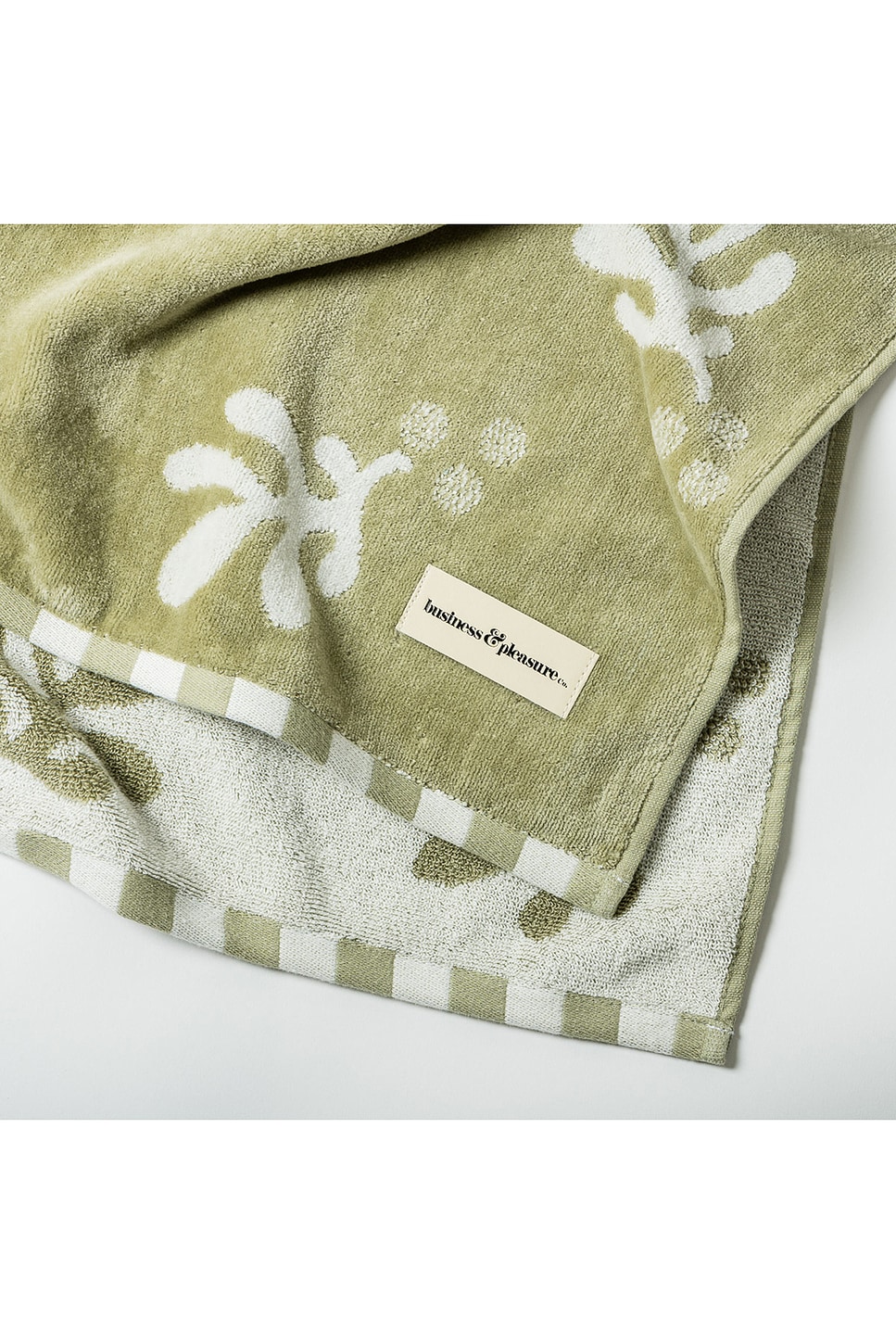 Beach Blanket in Beno?t Jade Green Jacquard
