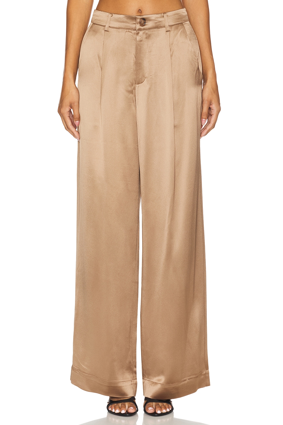 Noura Pant