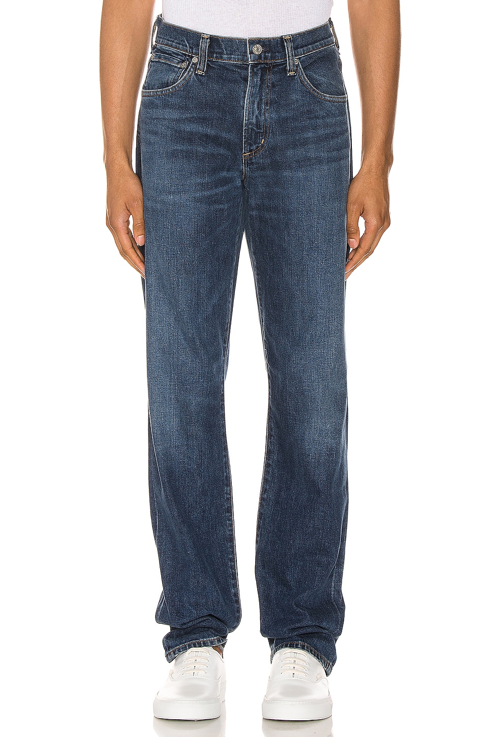 Citizens of Humanity Sid Straight Jean in Apollo | REVOLVE