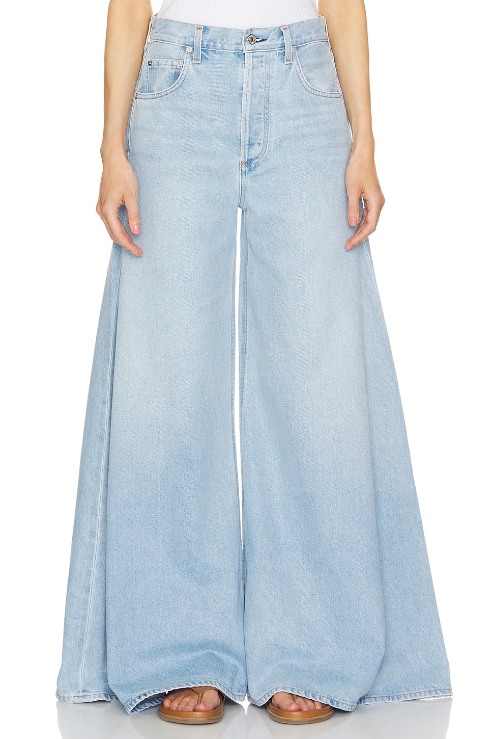 Citizens of Humanity Amari Ultra Wide Leg in Upland | REVOLVE
