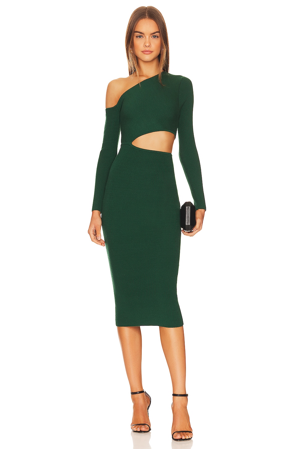 never not in a green mood🥑🍏🥝 (dress @camilacoelhocollection ) @revolve  ————- sempre afim de usar verde!🍏🥑🥝 Qual sua cor favorita? #style…