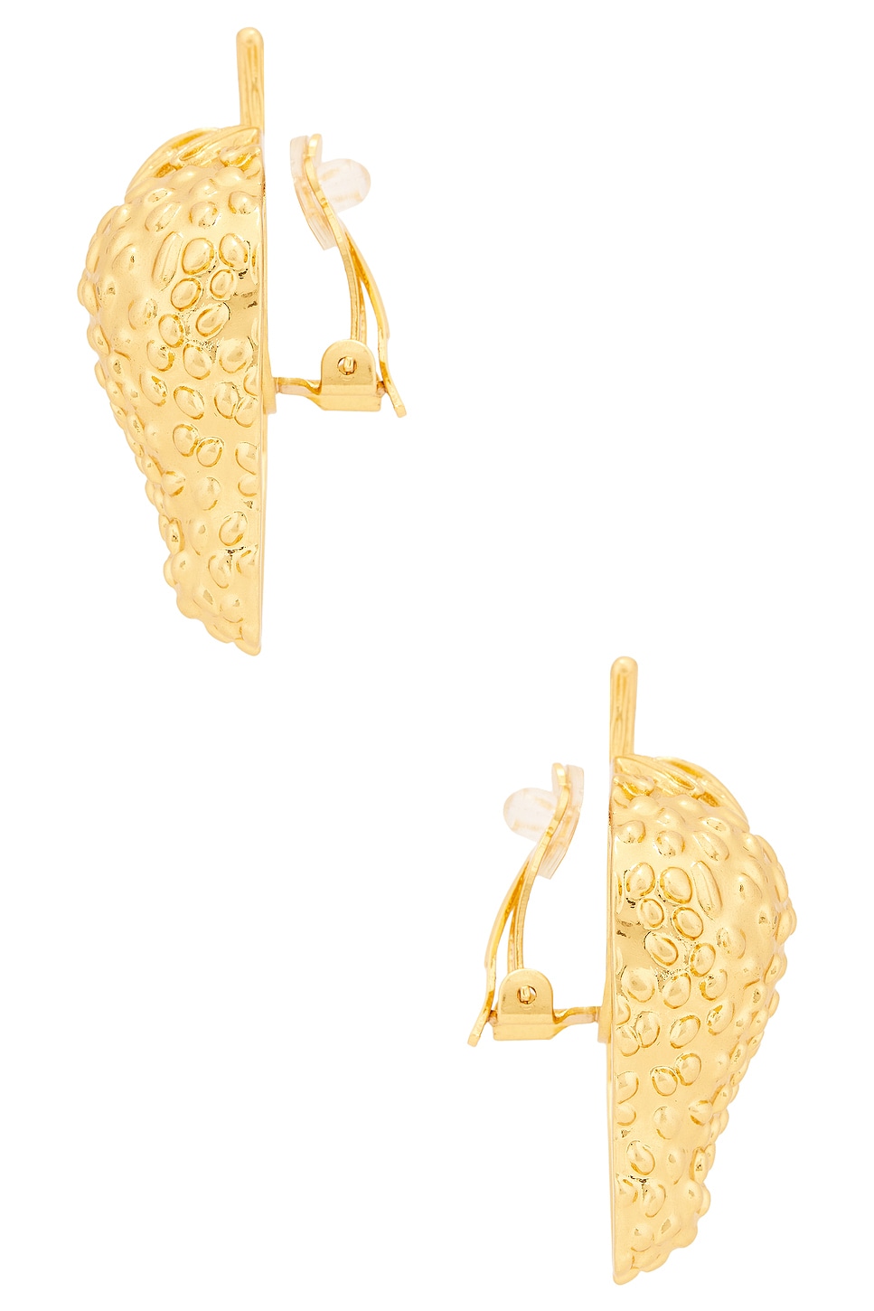ピアス CULT GAIA SS25 (ER3629MT2066 ANTIQUEBRASS) Cult Gaia Strawberry Earring in Antique Brass | REVOLVE