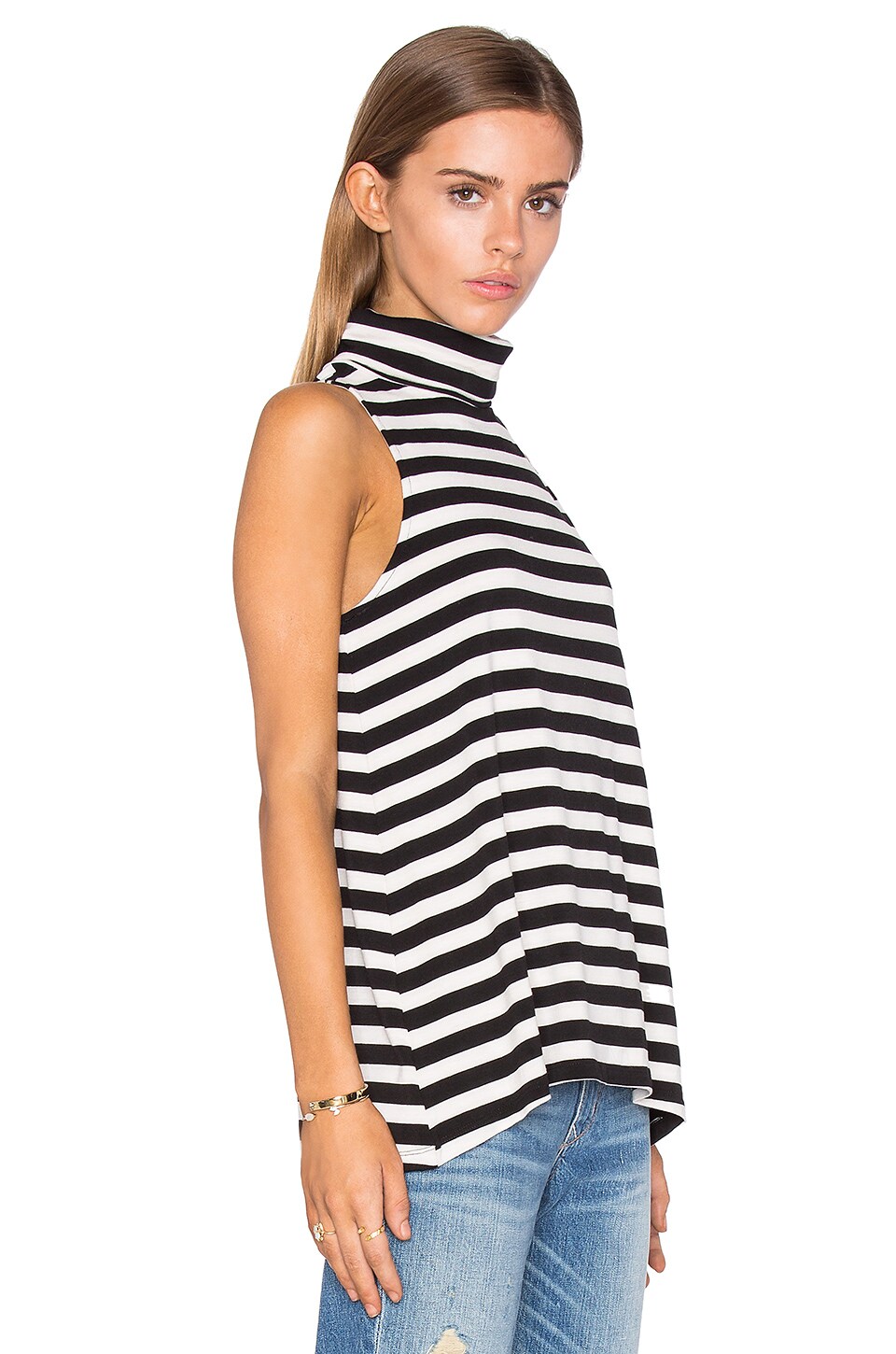 cupcakes and cashmere Shelene Top in Stripe