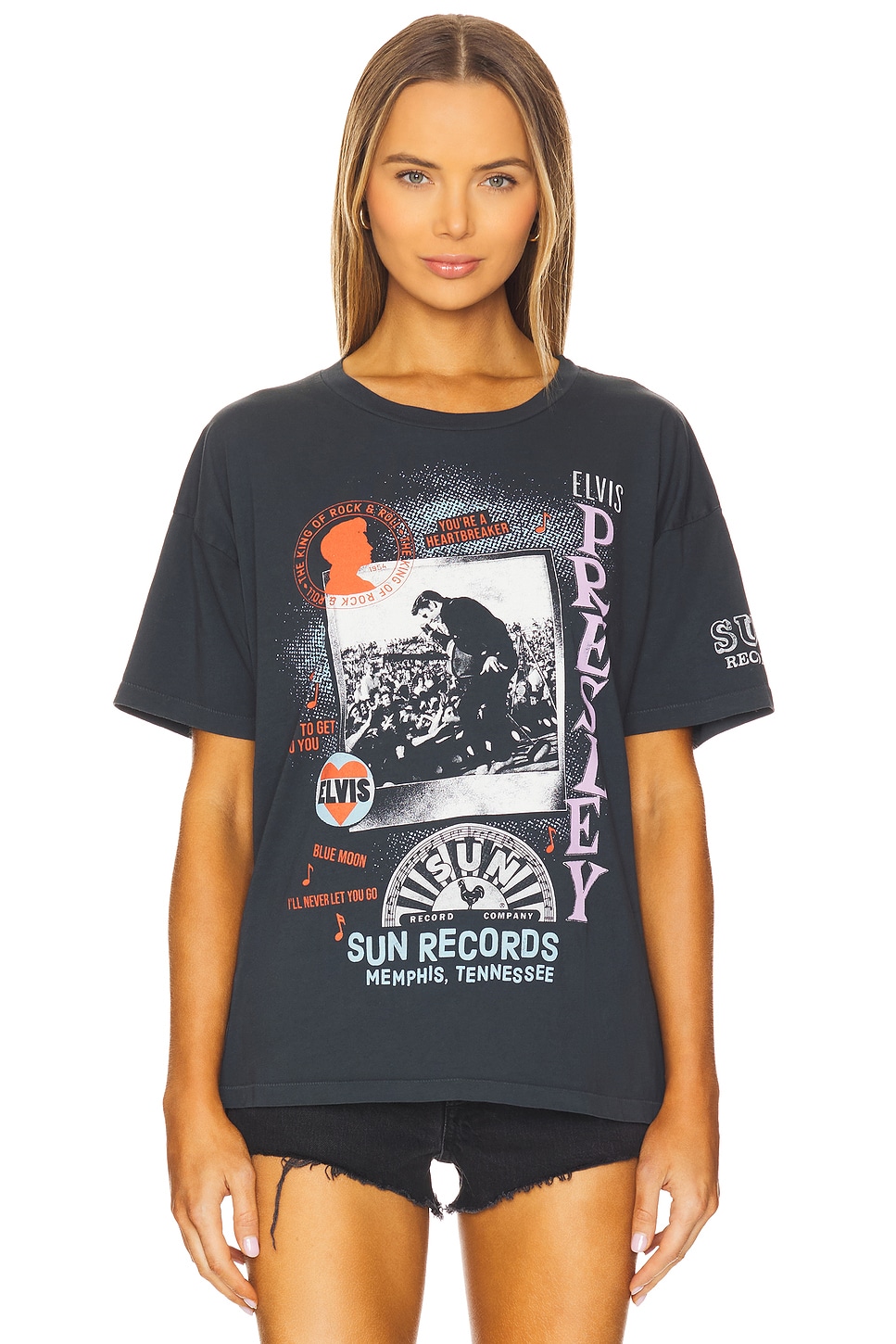 Sun Rype Merch DAYDREAMER Sun Records X Elvis Polaroid Collage Merch Tee in Vintage ...
