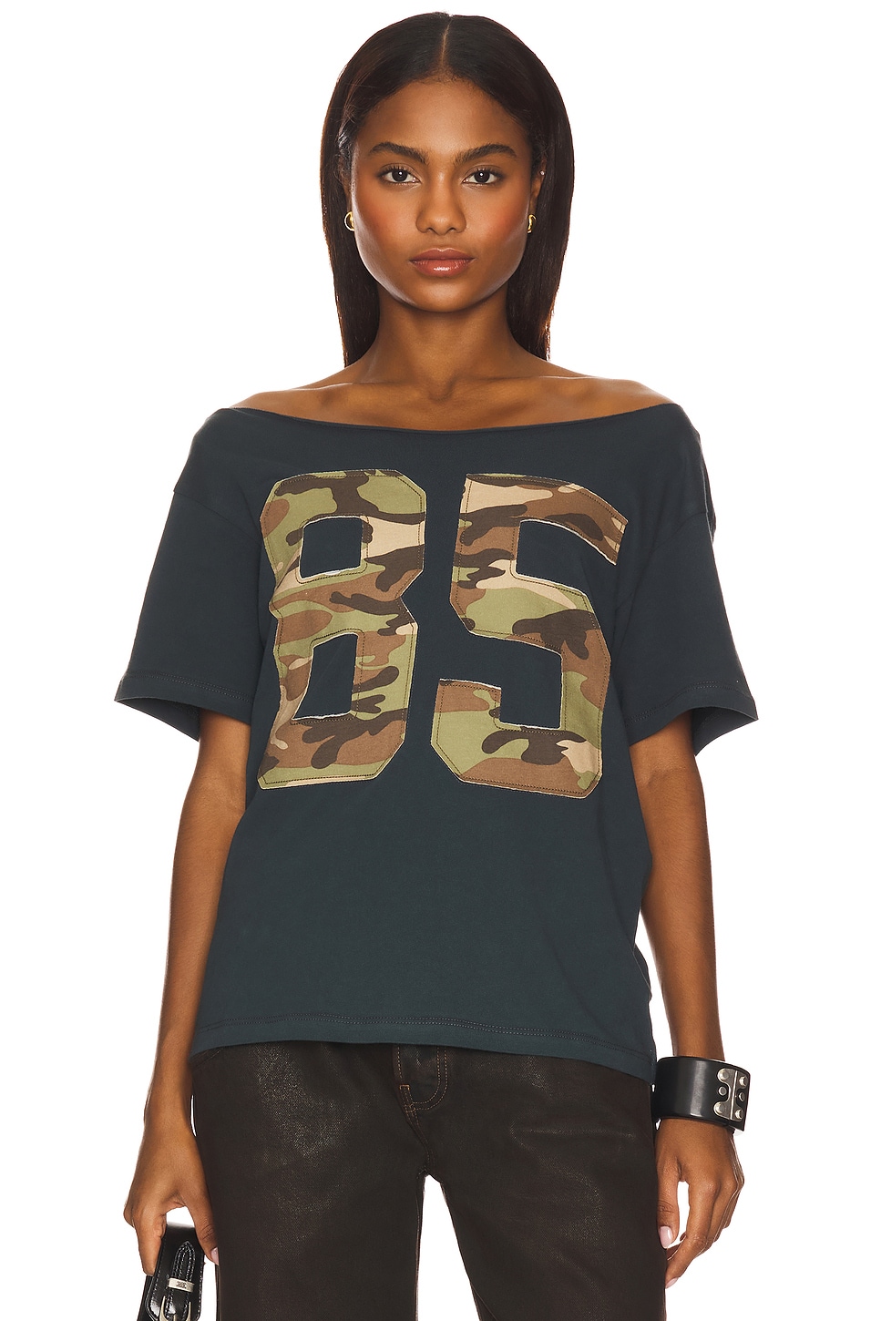 DAYDREAMER 85 Camo Applique Off The Shoulder Tee