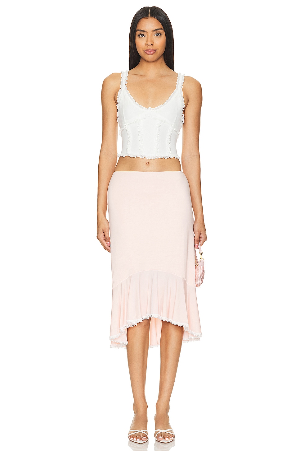 【関税込み】GUIZIO ピンク Dainty ミディアムスカート GUIZIO Low Rise Dainty Midi Skirt in Light Pink | REVOLVE