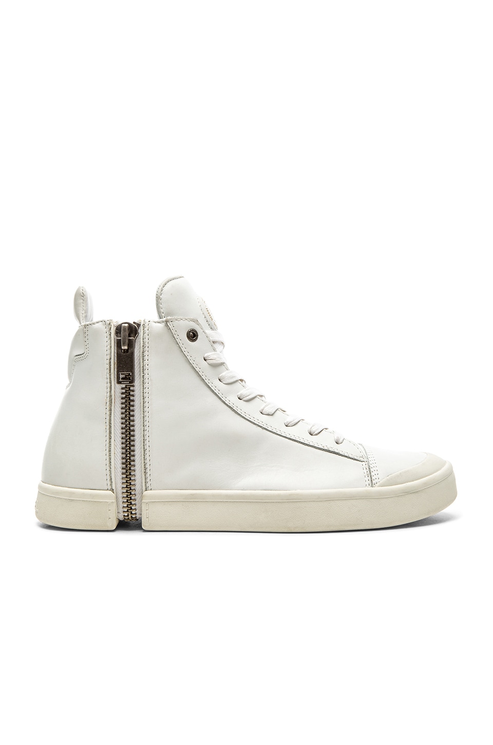 Diesel Zipproundd S Nentish in White 