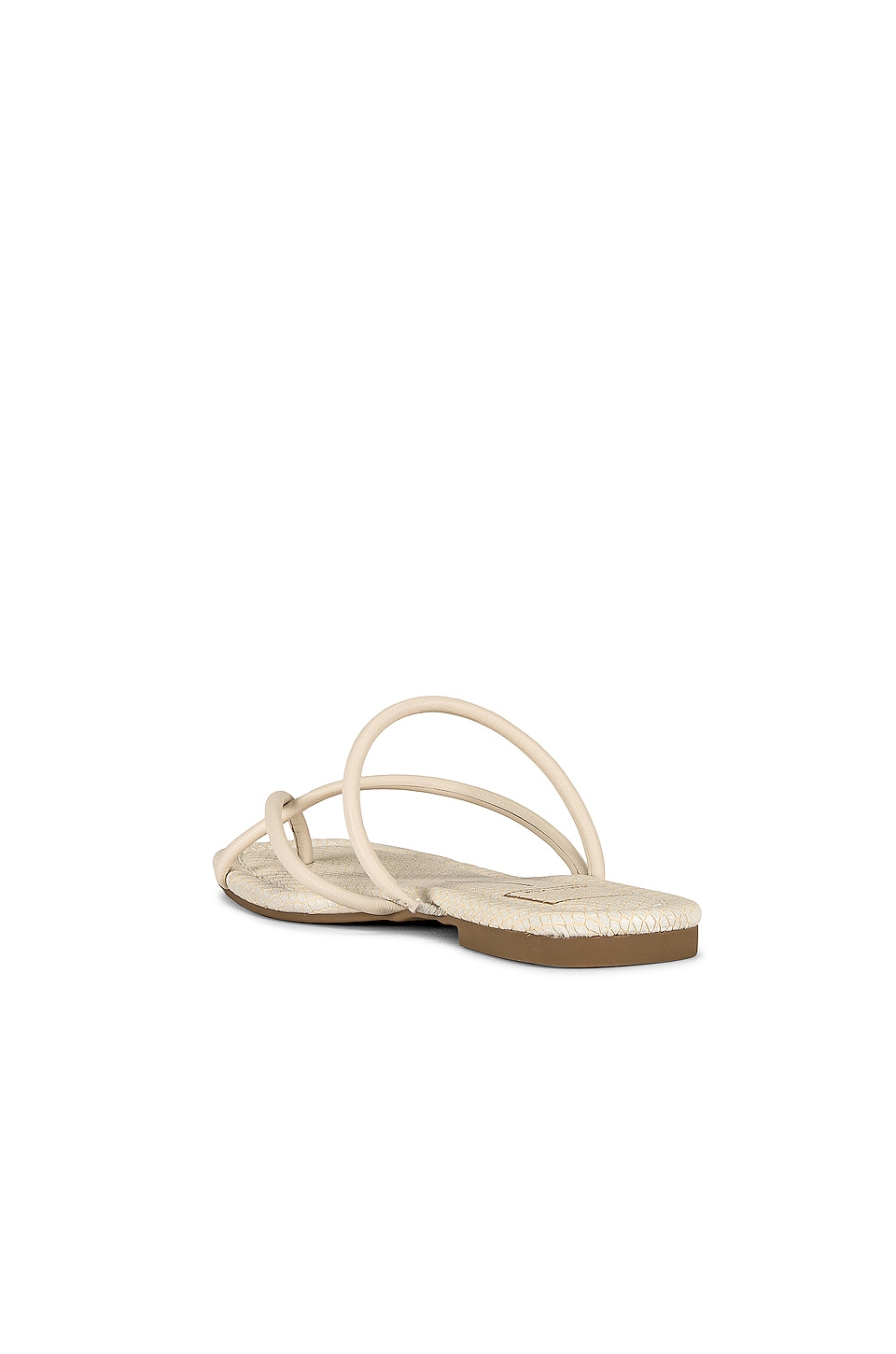 Leanna Sandal