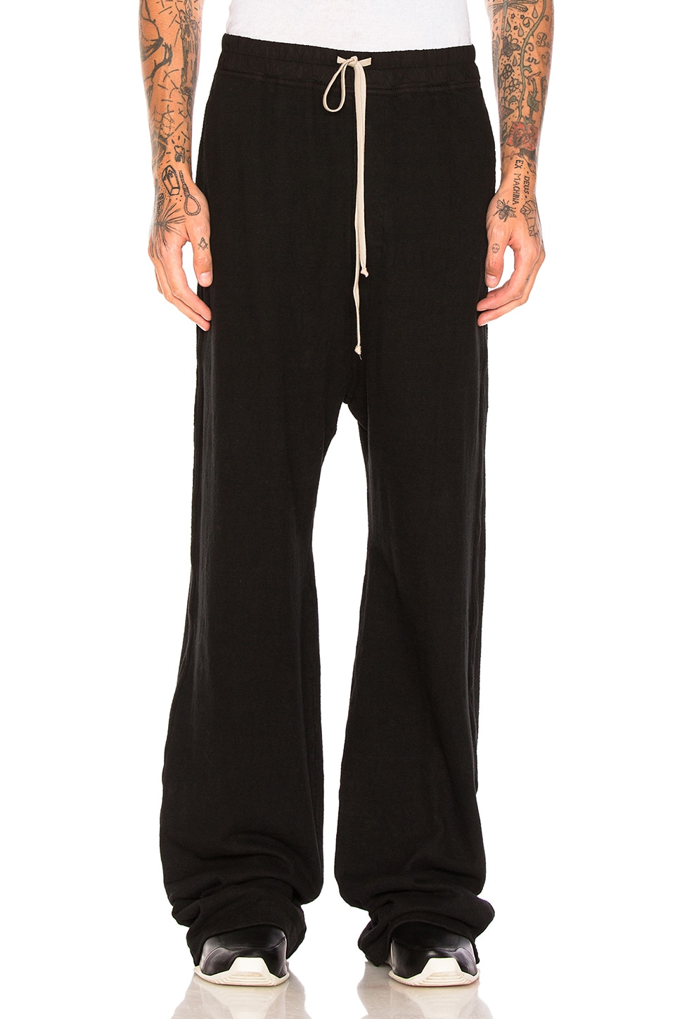 Rick pants. Owens creatch cargo. Rick owens drkshdw pants. Rick owens pants man. Rick owens drkshdw штаны.