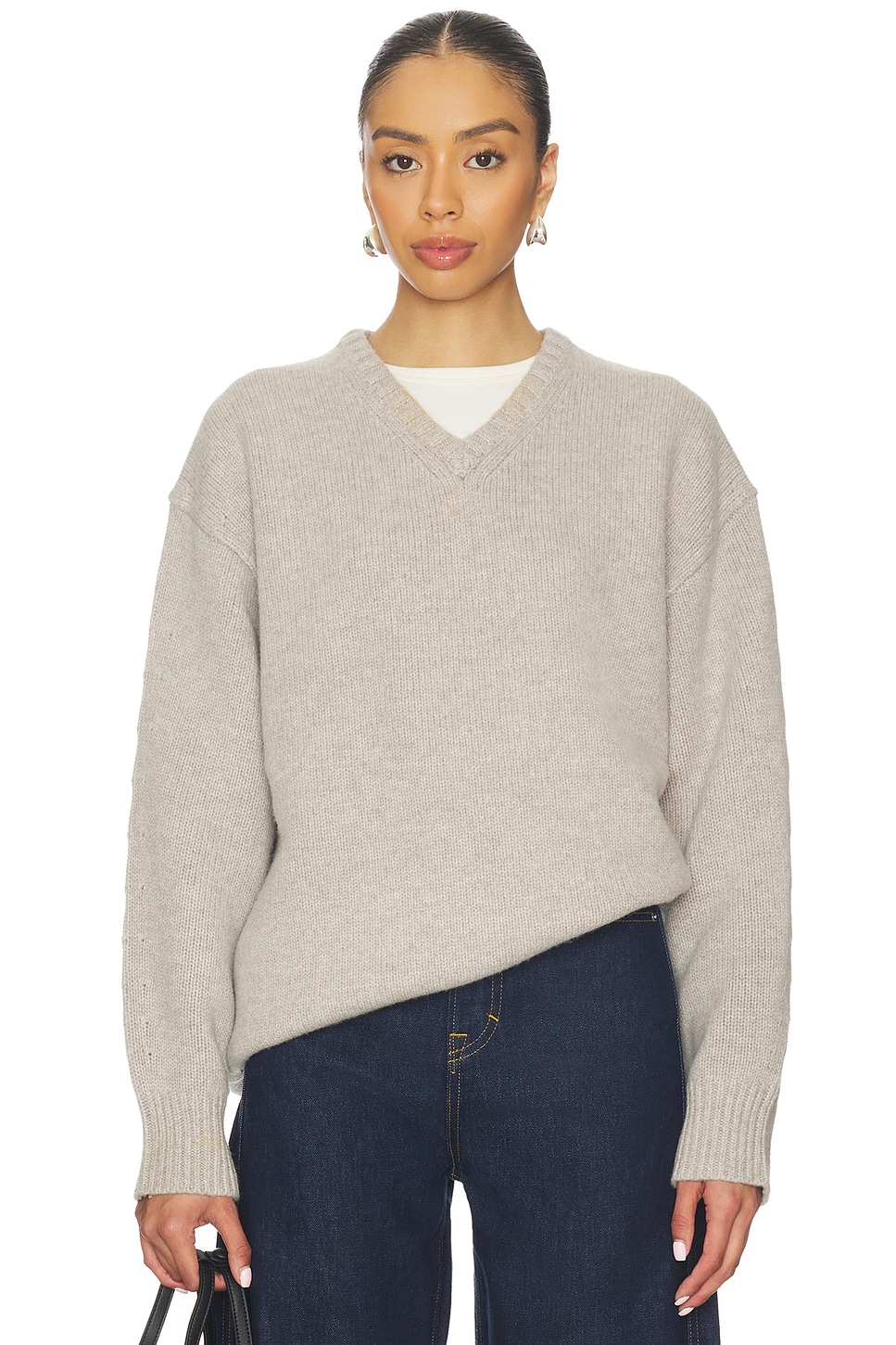 EAVES Zelia V-neck Sweater in Oatmeal | REVOLVE