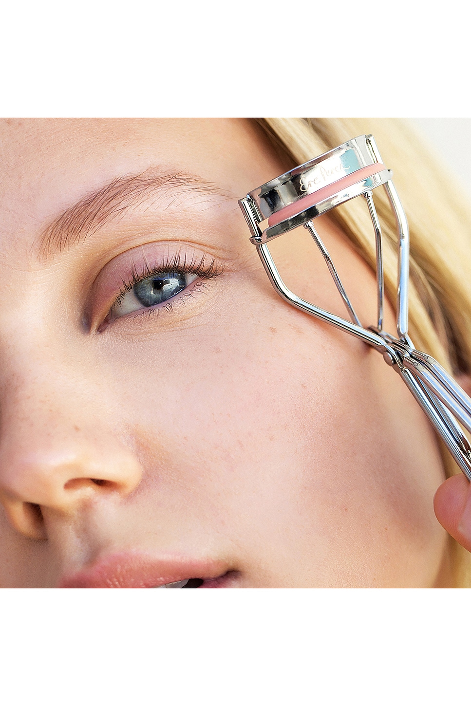 Spectacular Eyelash Curler - thumbnail 3