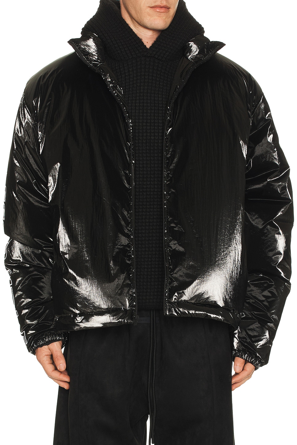Fear of God ESSENTIALS PUFFER ダウンジャケット - Metallic Black