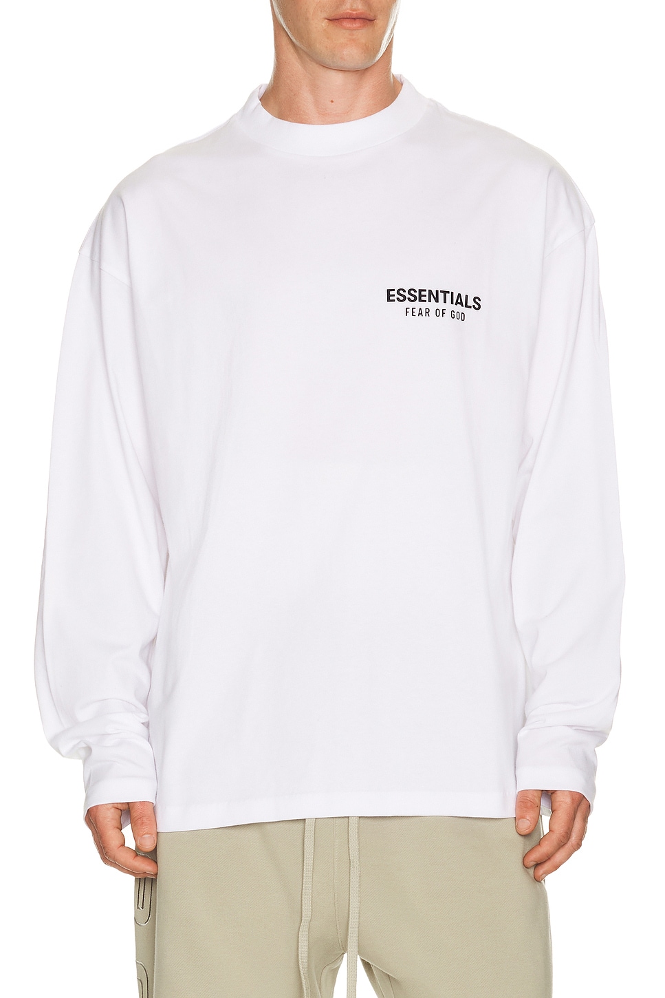 Fear of God ESSENTIALS ALWAYS ON Tシャツ - Bright White | REVOLVE