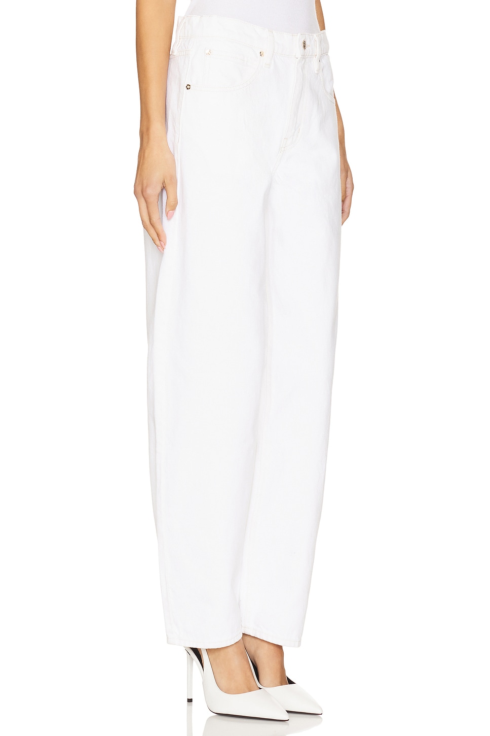 Low Slung Barrel Jeans