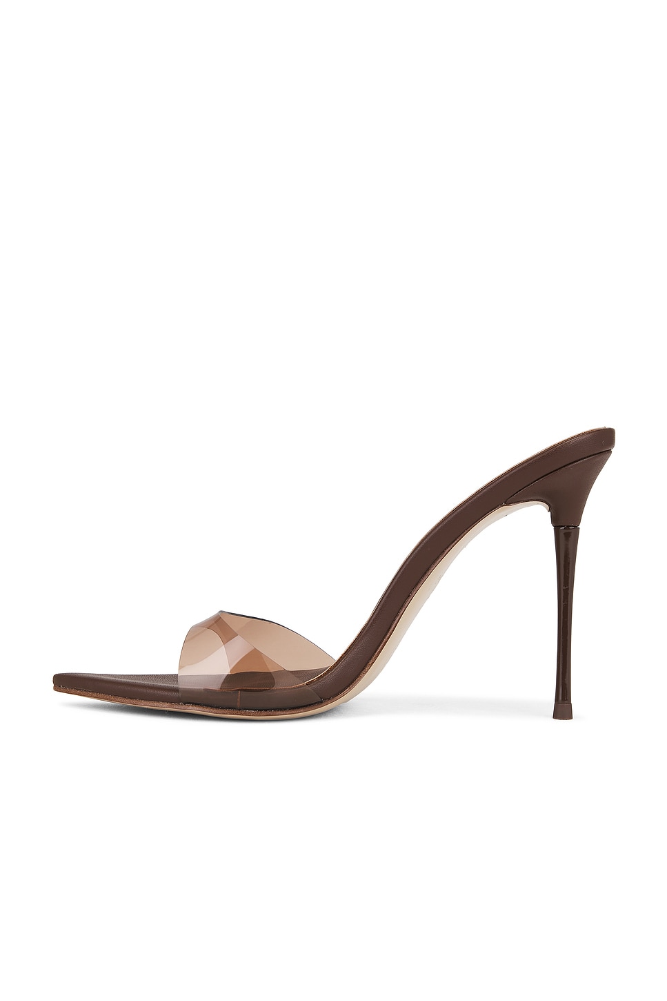 x REVOLVE Azucar Slipper