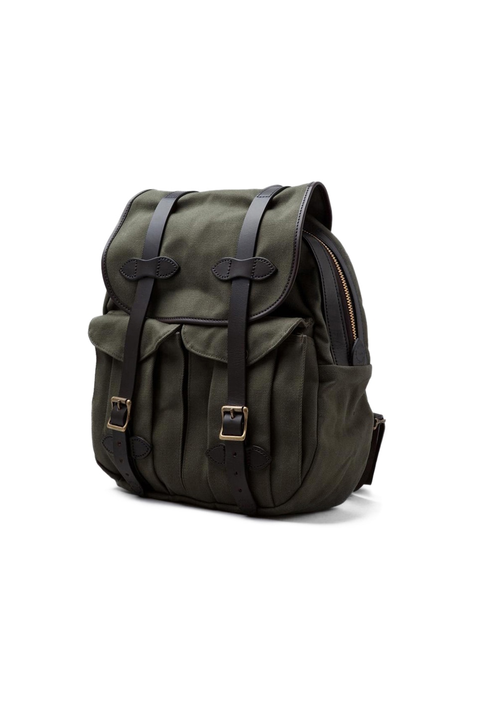 Filson Rucksack in Otter Green | REVOLVE