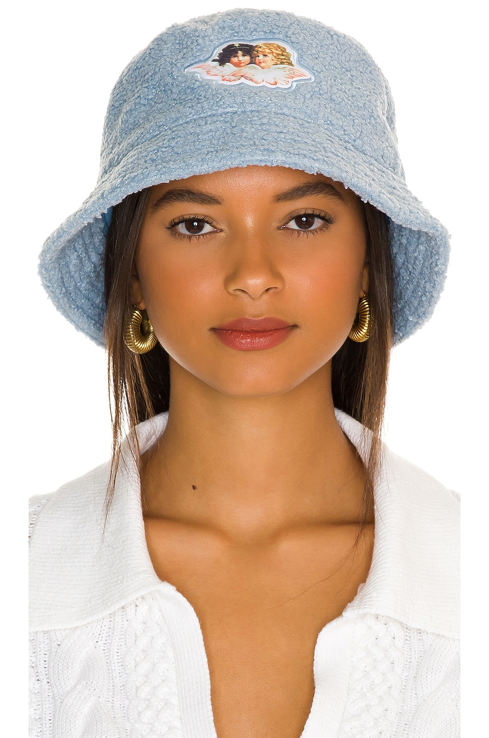 blue fur bucket hat