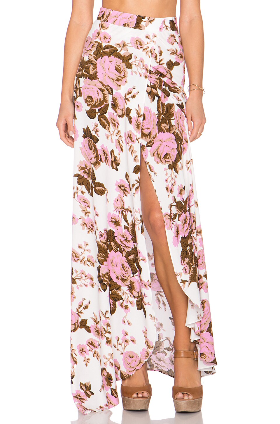 Skirt Revolve Rose