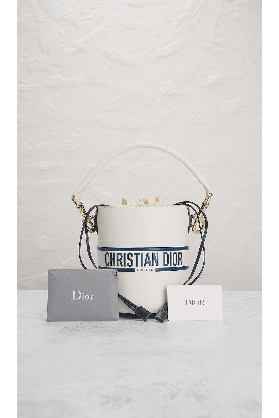 Dior ショルダーバッグ ネイビー/ホワイト Dioriviera Medium DiorTravel Nomad Pouch White and Blue Toile de