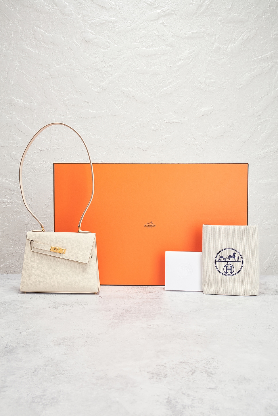 Hermes Kelly 20 Cle Togo Handbag