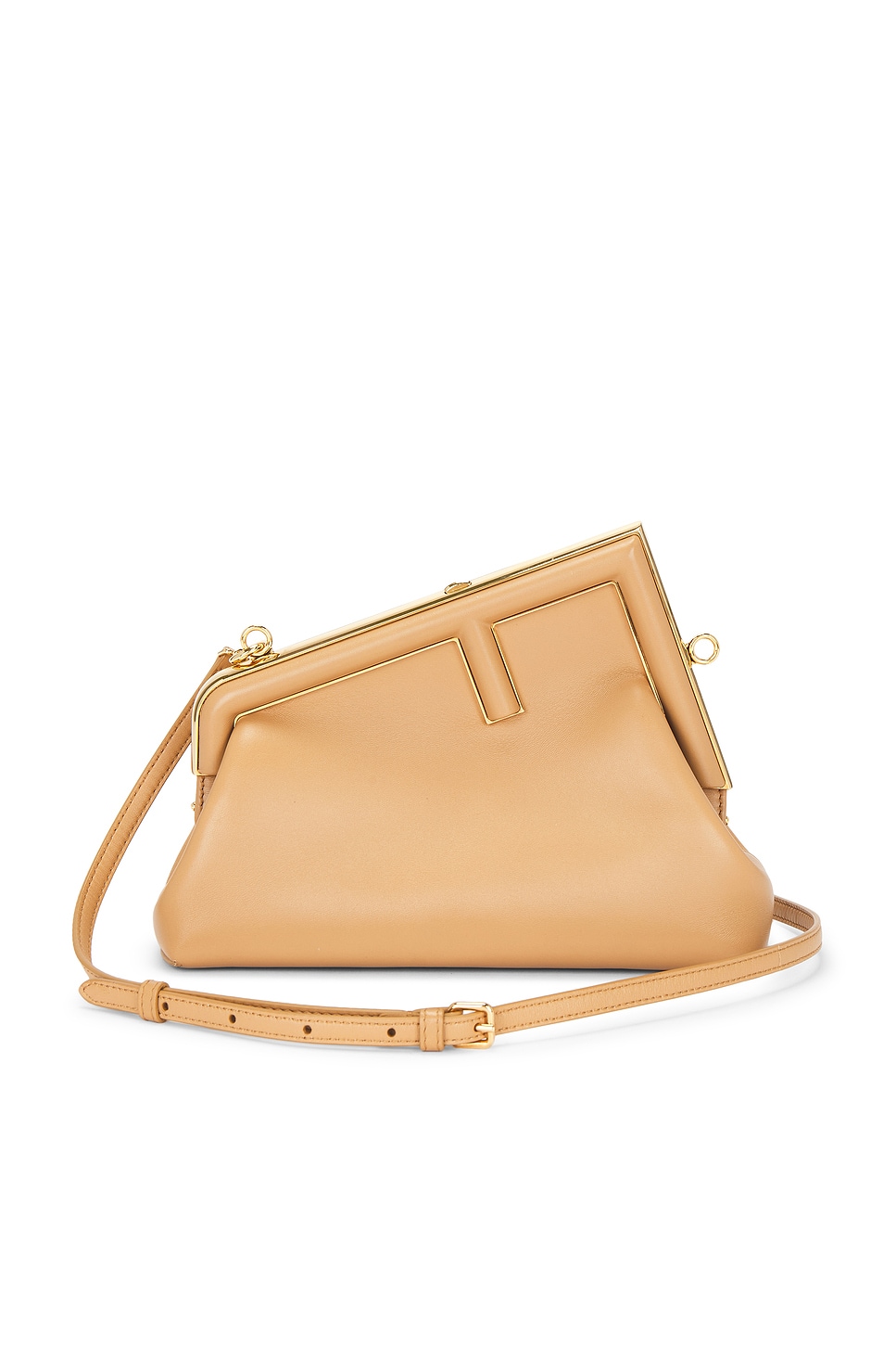 FWRD Renew FENDI ショルダーバッグ - Nude | REVOLVE