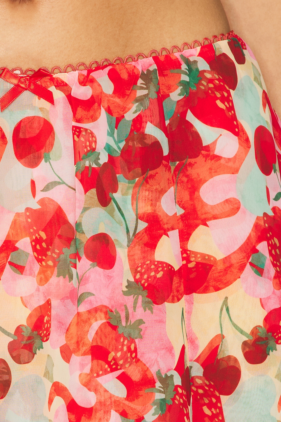 【関税&送料込】For Love & Lemons Skirts Red For Love & Lemons Eleanor Crop Top in Red | REVOLVE