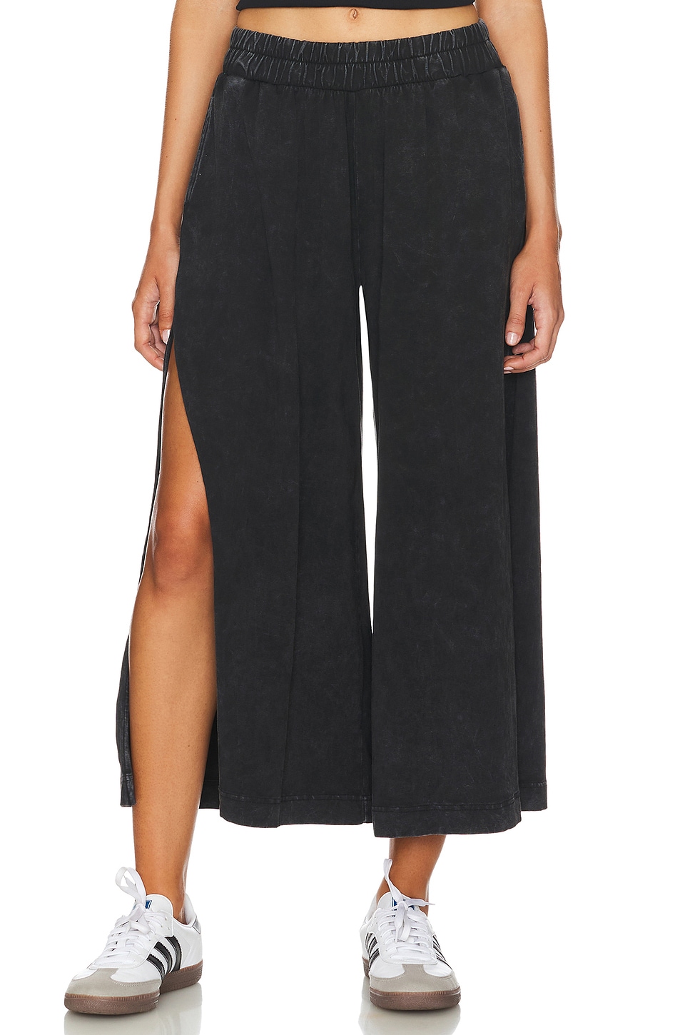 Free People X FP Movement Hot Shot Slit Wide Leg Pant In Black in Black |  REVOLVE