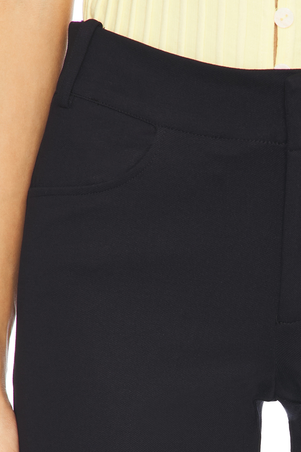 Bette Super Slim Capri