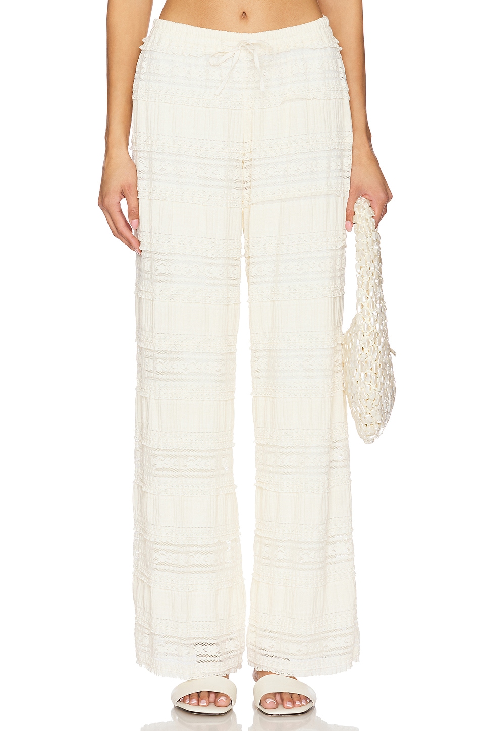 Free people ホワイトカジュアルパンツ レース付き Free People FREE PEOPLE AIDEN レースパンツ - White | REVOLVE