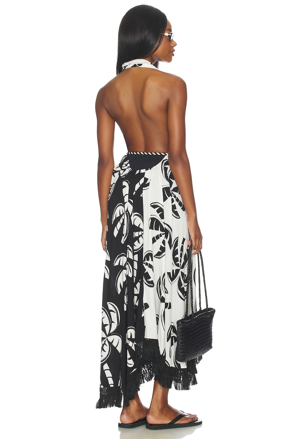 farm rio black and white dress Embrace effortless elegance in this Embroidered Toucan Maxi by Rio. Crafted from breathable Euroflax premium linen, its fluid silhouette cascades softly, while the sweetheart neckline adds a this dress seamlessly blends sophistication with comfort FARM Rio Long Sleeve Dress