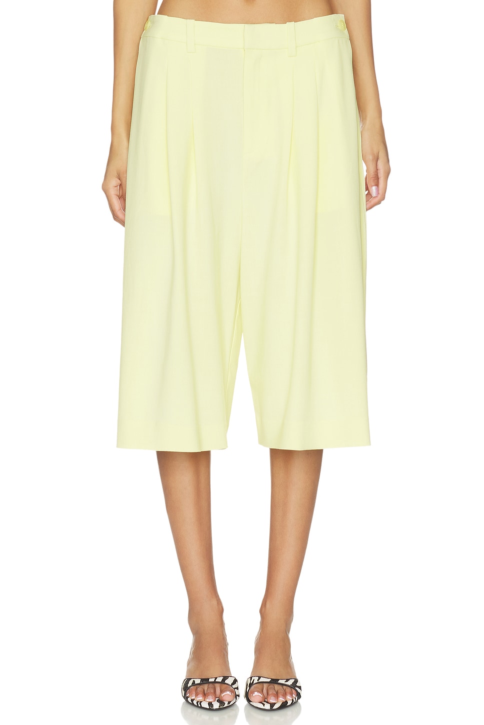 Cia High Waisted Shorts - thumbnail 2