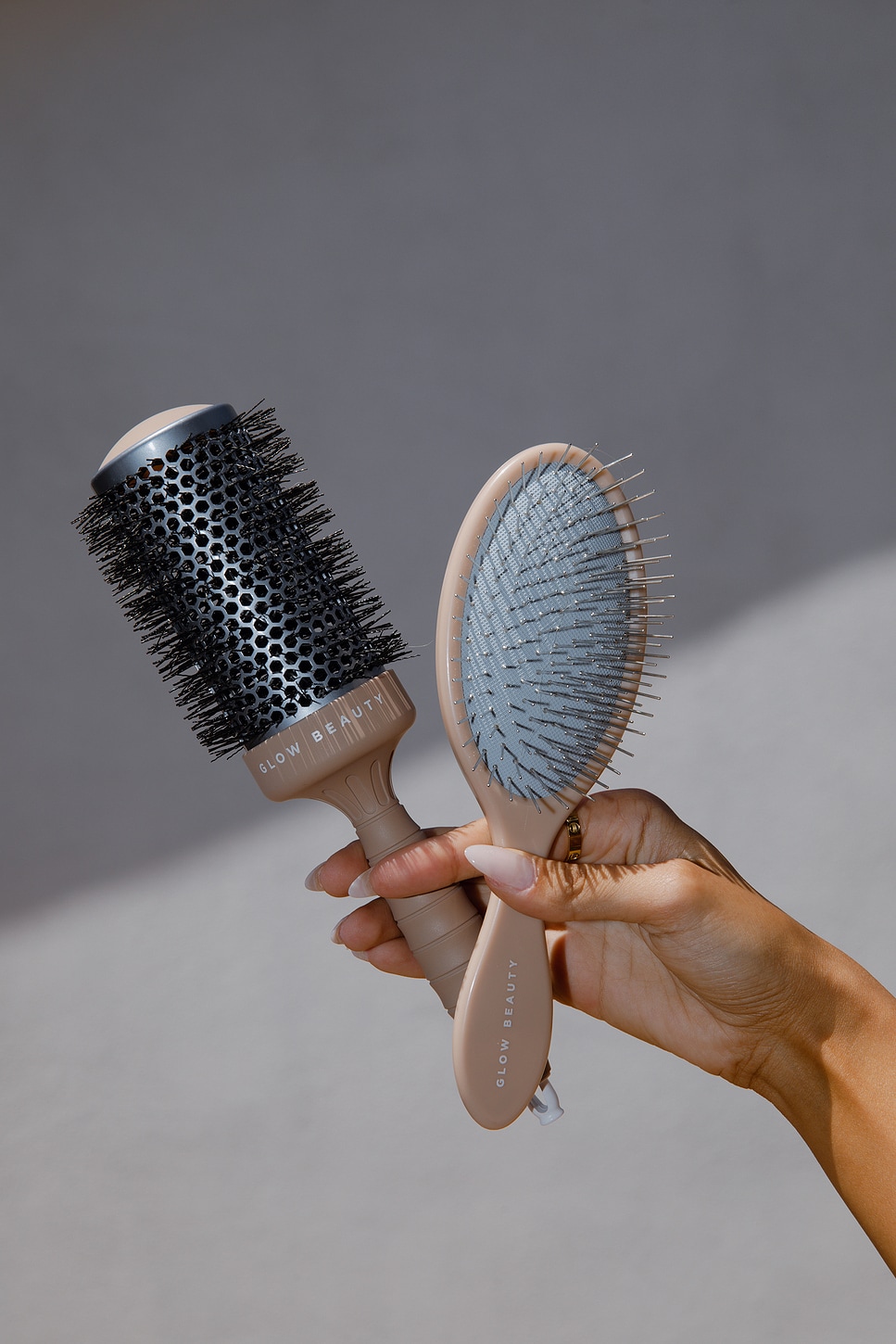 The Detangling Brush