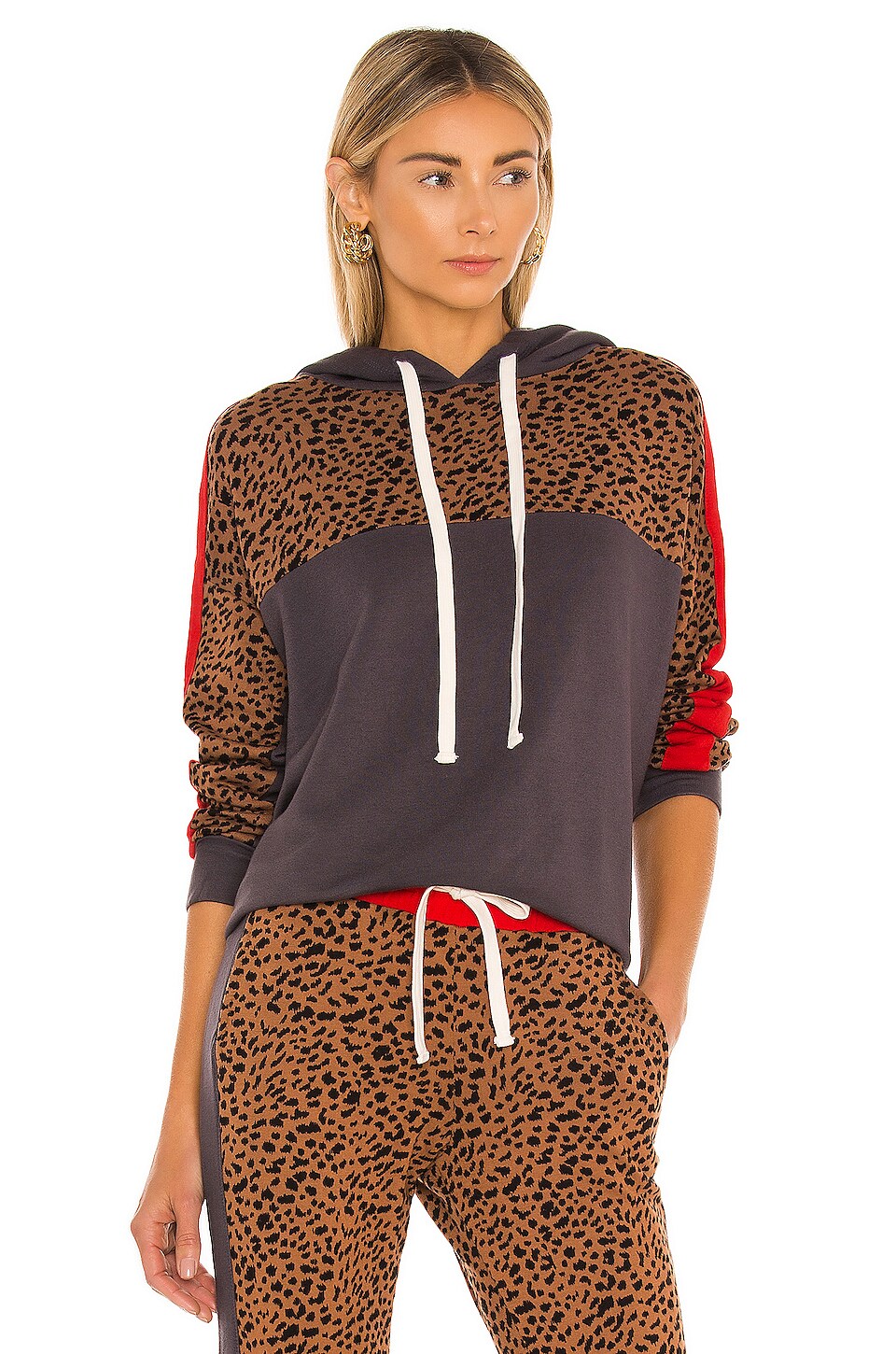 monrow leopard sweatshirt
