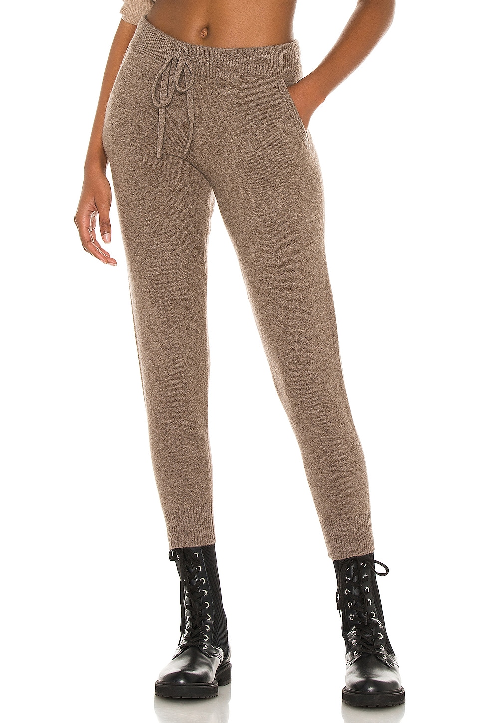 MONROW Cashmere Sporty Sweats in Toast 