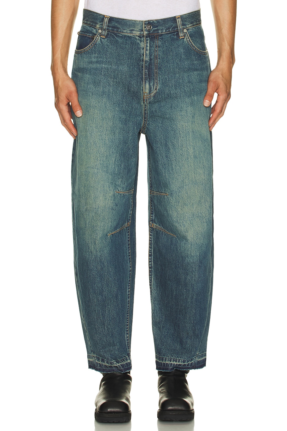 パンツ HELMUT LANG Cocoon Jeans Tinted Vintage Helmut Lang Cocoon Jean in Tinted Vintage | REVOLVE