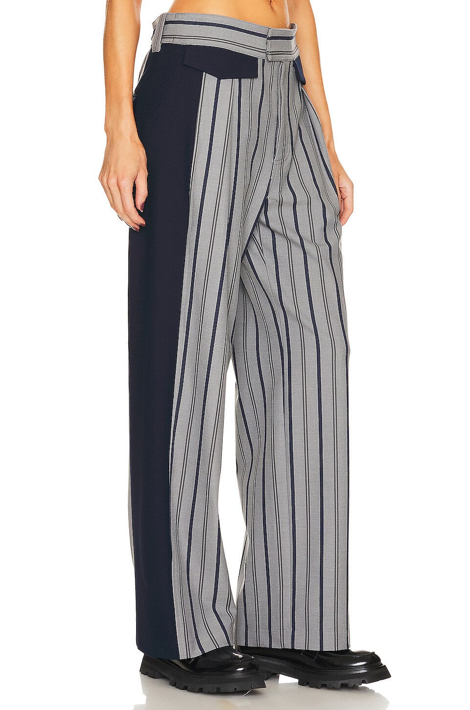Helsa Colorblock Stripe Suit Trouser in Grey Stripe & Navy