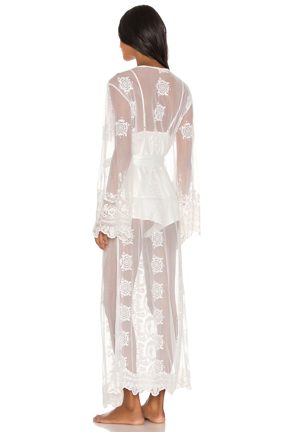 Madonna Robe